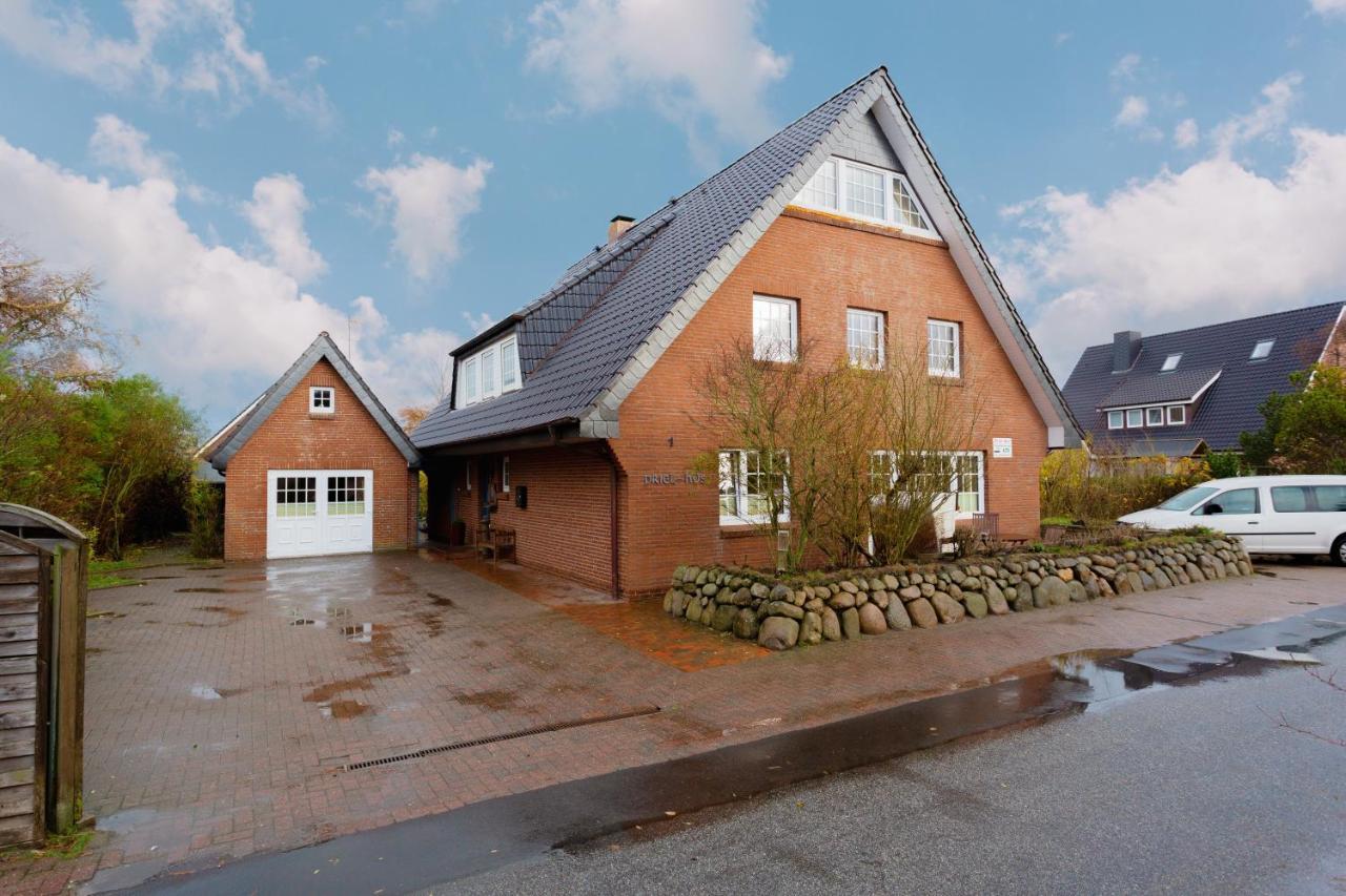 Priel-Hues Apartment List Exterior foto