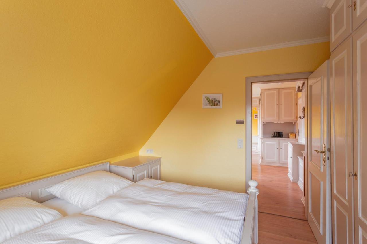 Priel-Hues Apartment List Exterior foto